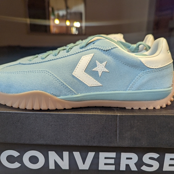 Light Blue Suede Converse Men's 10 NIB